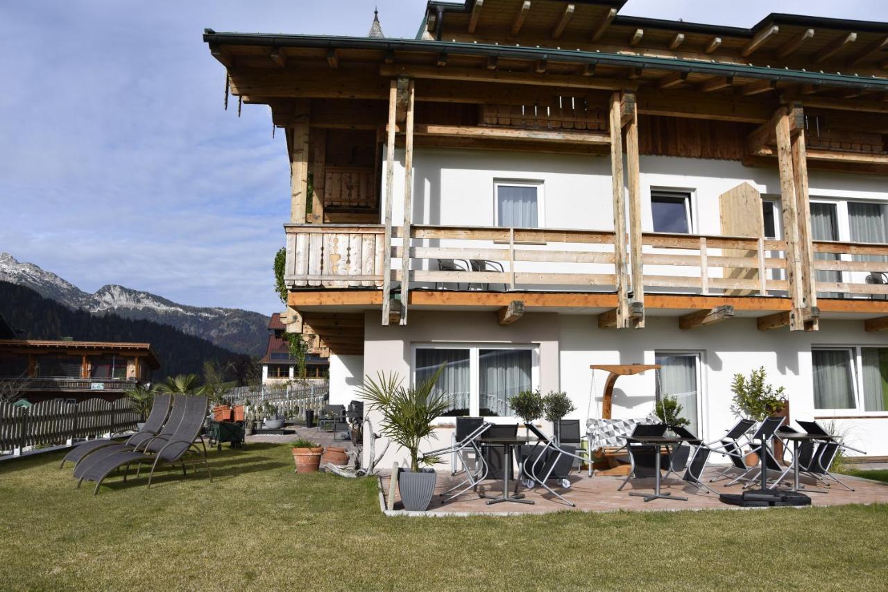Landhotel Anna Занкт-Мартін-ам-Тенненґебірґе Екстер'єр фото